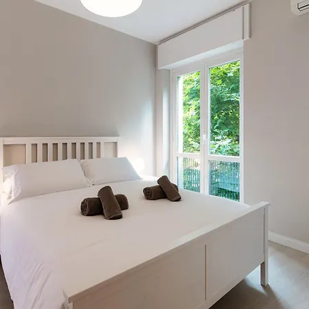 Cream - The House Of Travelers Como