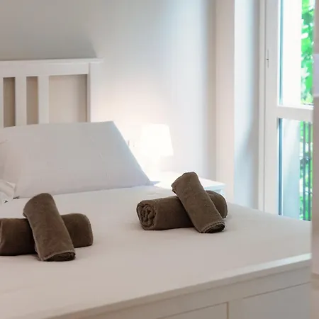 Apartment Cream - The House Of Travelers Como