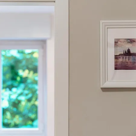 Cream - The House Of Travelers Como