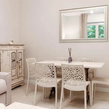 Cream - The House Of Travelers Apartamento